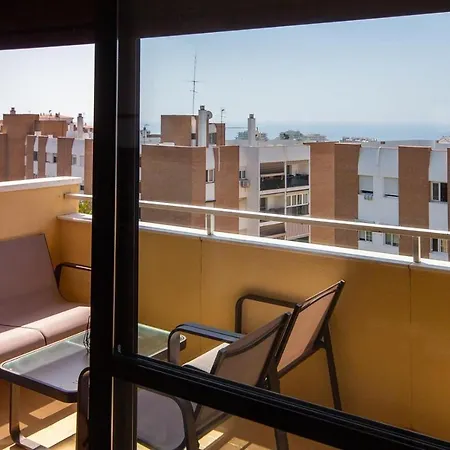 Beautiful Renovated Apartment *