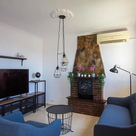 Beautiful Renovated Apartment Benalmadena